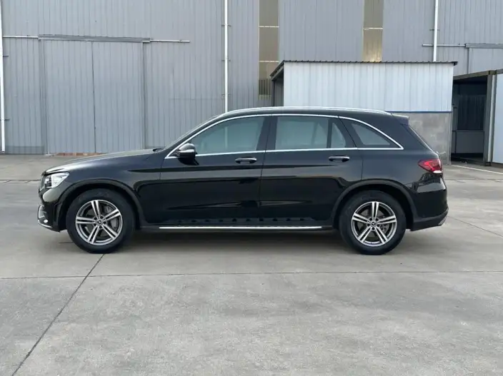 Mercedes-Benz GLC 2020 Model GLC 260 L 4MATIC Luxury Model – фото 4