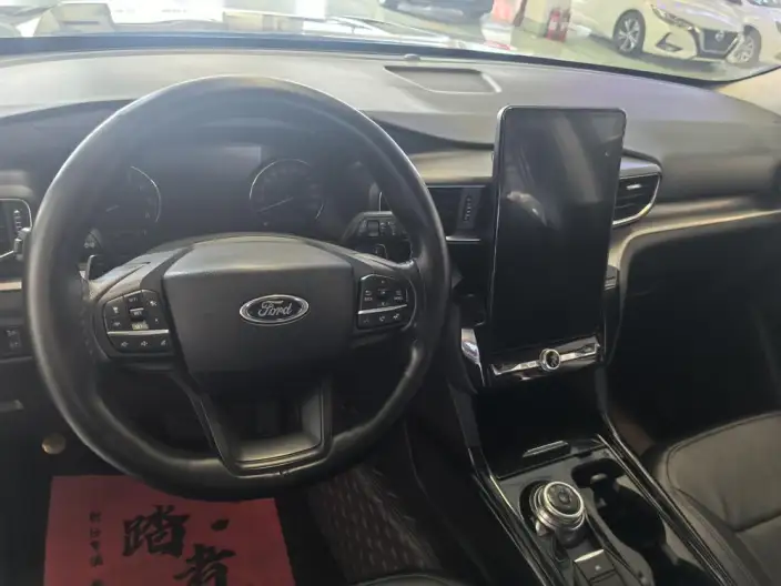Ford Explorer 2020 Model EcoBoost 285 4WD Fashion edition 7 seat – фото 8