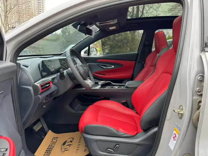 Changan UNI-T 2020 Model 1.5T Noble Model – фото 8