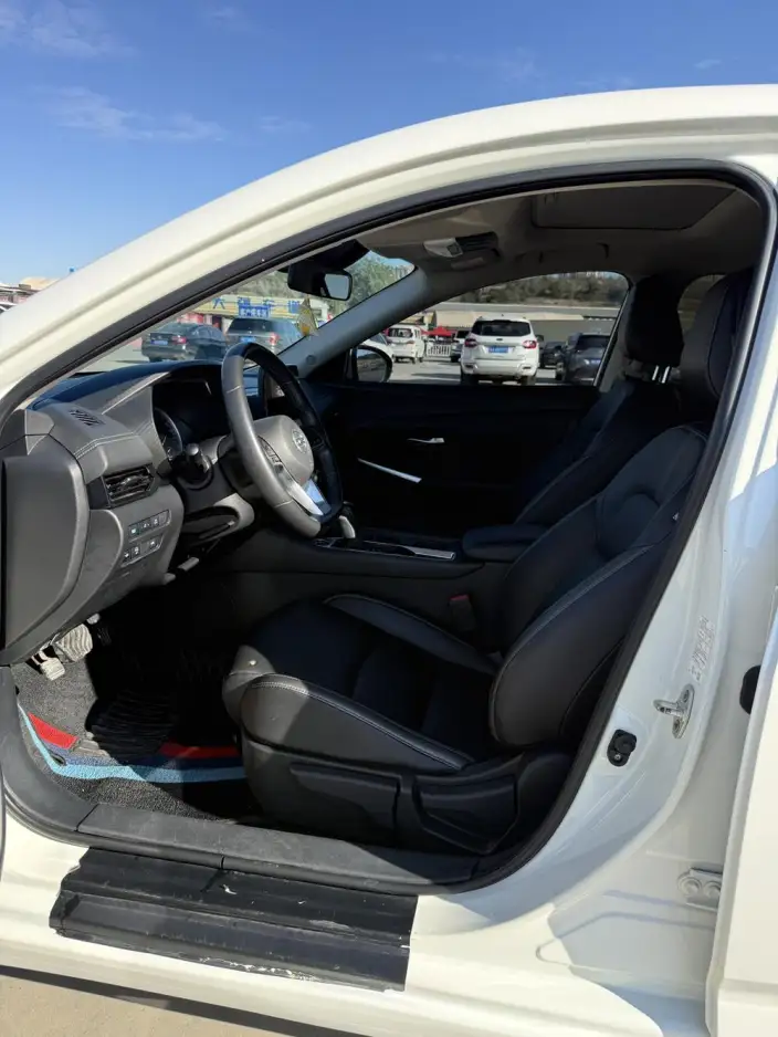 Nissan Sylphy 2020 Model Facelift 1.6L XL CVT Yuexiang Edition – фото 8