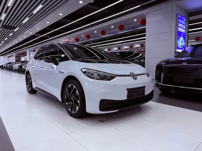 Volkswagen ID.3 2023 Model Pure Smart Edition – фото 3