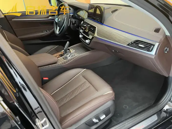 BMW 5 Series 2023 Model Facelift 530Li Leading Model M Sports Set – фото 8