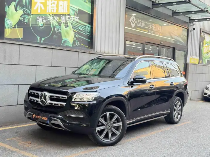 Mercedes-Benz GLS 2020 Model GLS 450 4MATIC Dynamic Model – фото 1