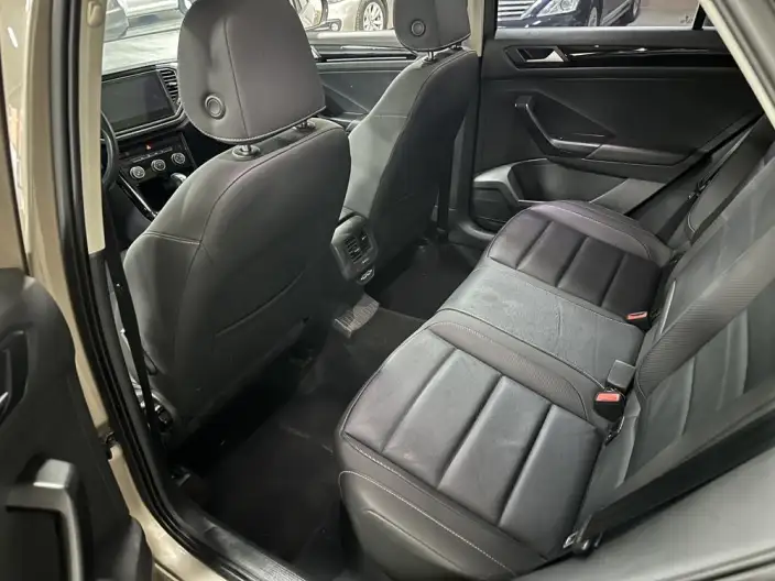 Volkswagen T-Roc 2021 Model 280TSI DSG 2WD Elite Zhilian Edition – фото 9