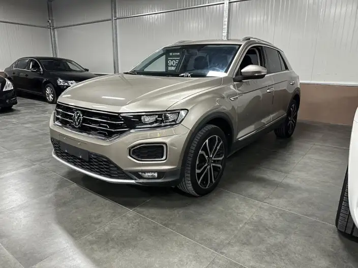 Volkswagen T-Roc 2021 Model 280TSI DSG 2WD Elite Zhilian Edition – фото 10
