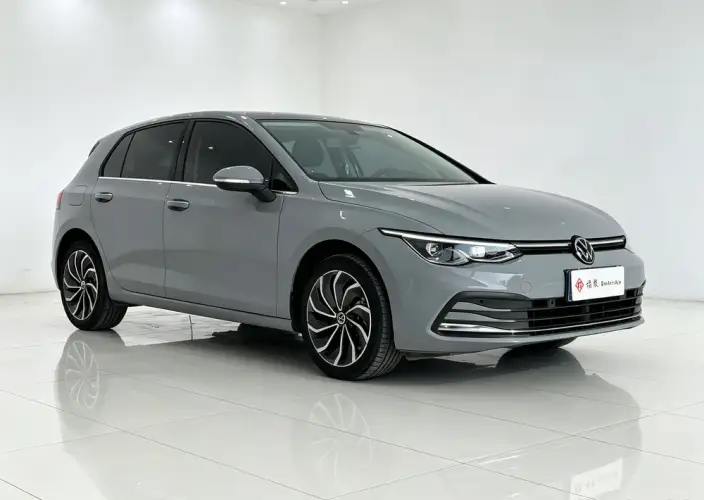 Volkswagen Golf 2021 Model 280TSI DSG Pro – фото 3
