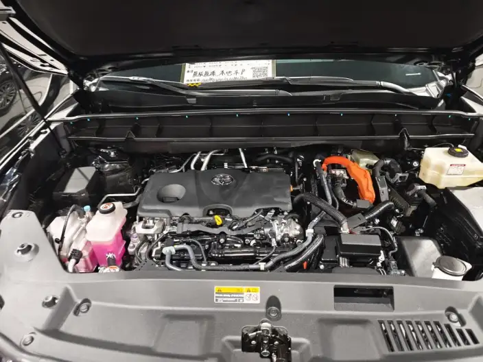 Toyota Highlander 2024 Model Hybrid 2.5L 4WD Premium Edition 7 seat – фото 8