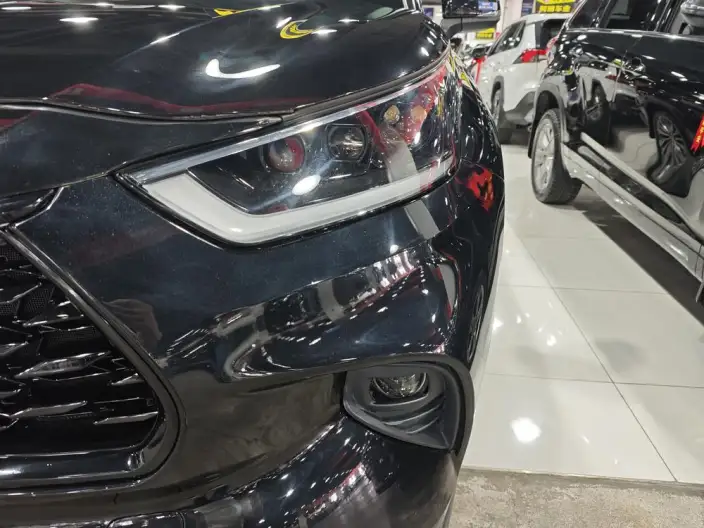 Toyota Highlander 2024 Model Hybrid 2.5L 4WD Premium Edition 7 seat – фото 9