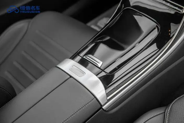 Mercedes-Benz C-Class 2024 Model C 260 L Sports Edition – фото 8