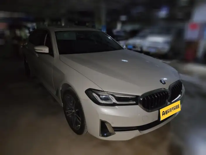 BMW 5 Series 2022 Model Facelift II 530Li Leading Model Luxury Set – фото 3