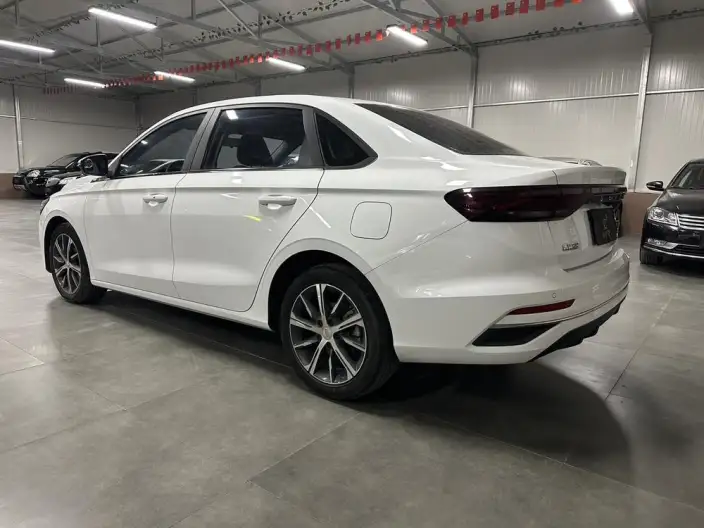Geely Emgrand 2023 Model No. 4 Gen Champion Edition 1.5L CVT Luxury Model – фото 4