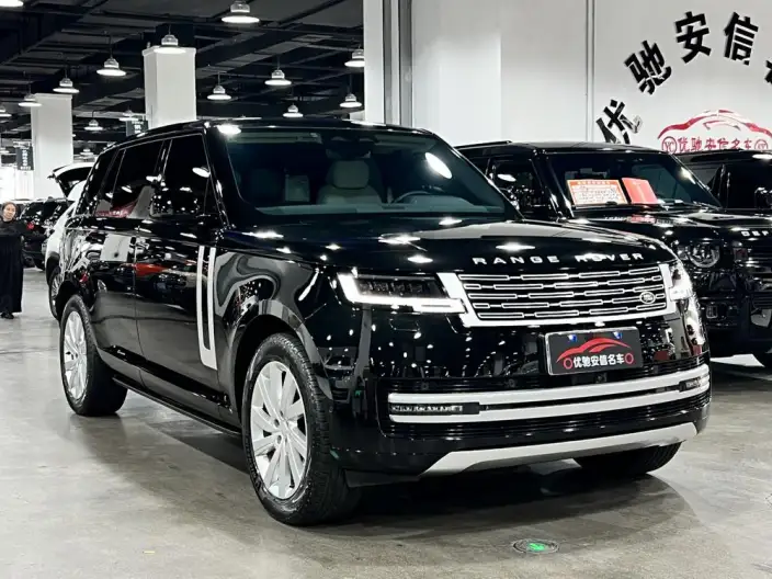 Range Rover 2025 Model 3.0 L6 400PS Shengshi Extended Edition – фото 3