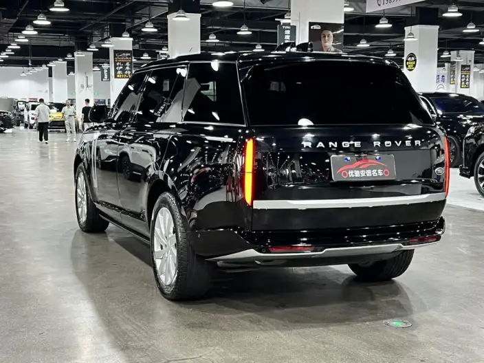 Range Rover 2025 Model 3.0 L6 400PS Shengshi Extended Edition – фото 4