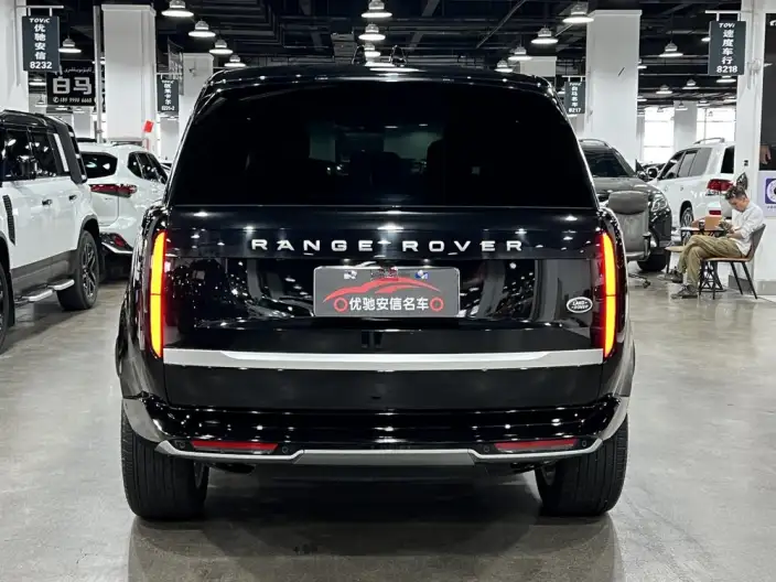 Range Rover 2025 Model 3.0 L6 400PS Shengshi Extended Edition – фото 5