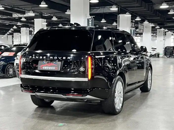 Range Rover 2025 Model 3.0 L6 400PS Shengshi Extended Edition – фото 6