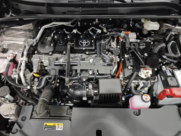 Toyota Corolla 2024 Model Intelligent Hybrid 1.8L E-CVT Elite Edition – фото 7