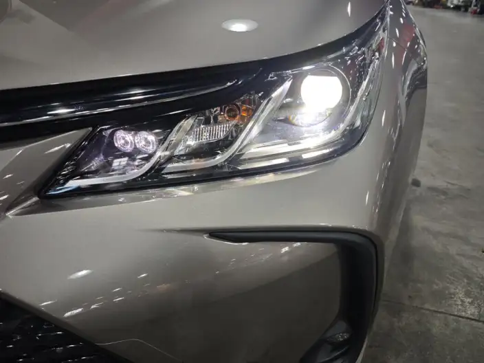 Toyota Corolla 2024 Model Intelligent Hybrid 1.8L E-CVT Elite Edition – фото 8
