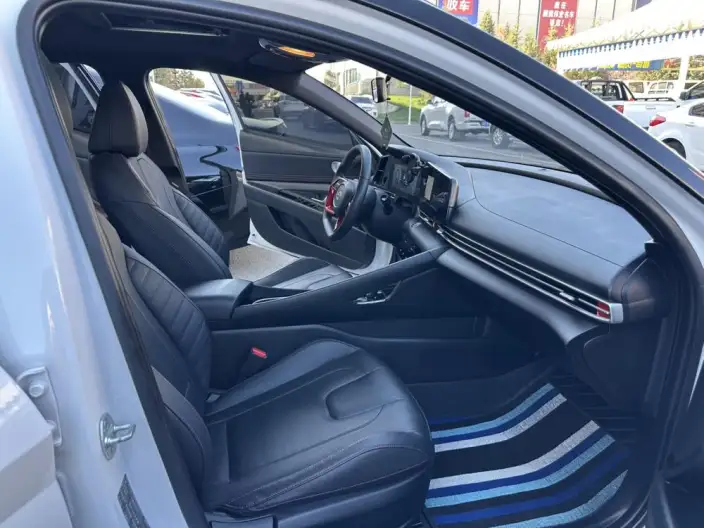 Hyundai Ioniq 2021 Model 1.5L CVT LUX Premium Edition – фото 9