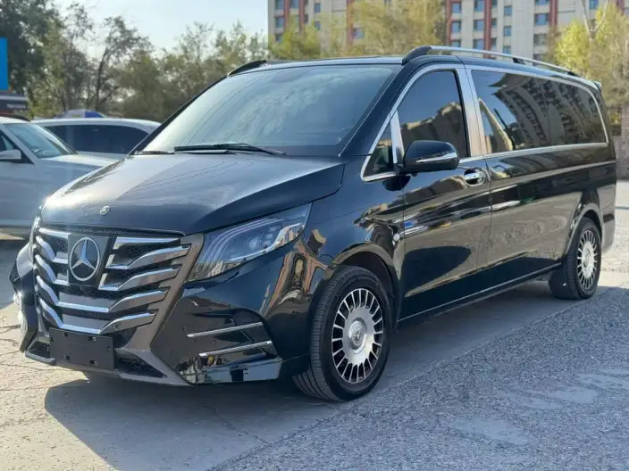Viano 2021 Model 2.0T Business Edition 9 seat – фото 1