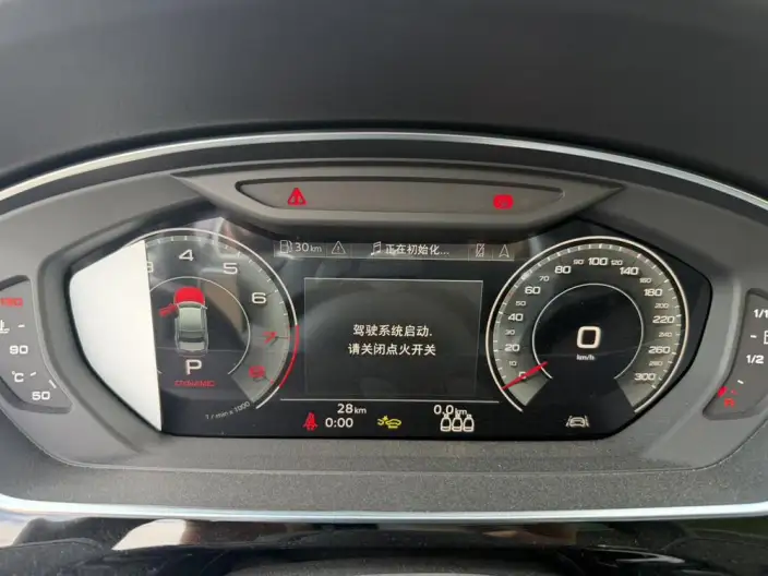 Audi A8 2025 Model A8L 45 TFSI quattro Luxury Model – фото 7