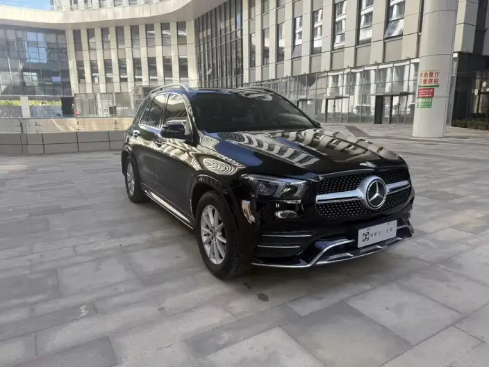 Mercedes-Benz GLE Imported 2021 Model GLE 350 4MATIC Fashion Model – фото 3