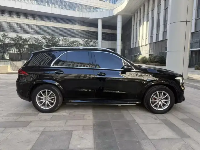 Mercedes-Benz GLE Imported 2021 Model GLE 350 4MATIC Fashion Model – фото 8
