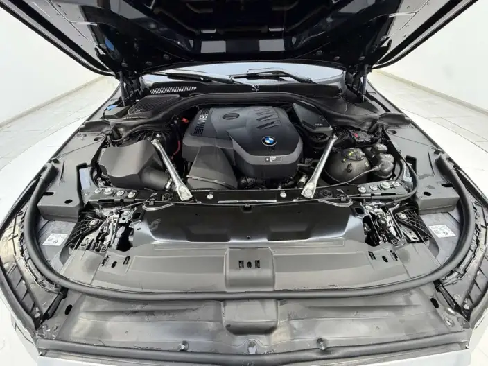 BMW 5 Series 2025 Model 530Li Exclusive Model M Sports Set – фото 9