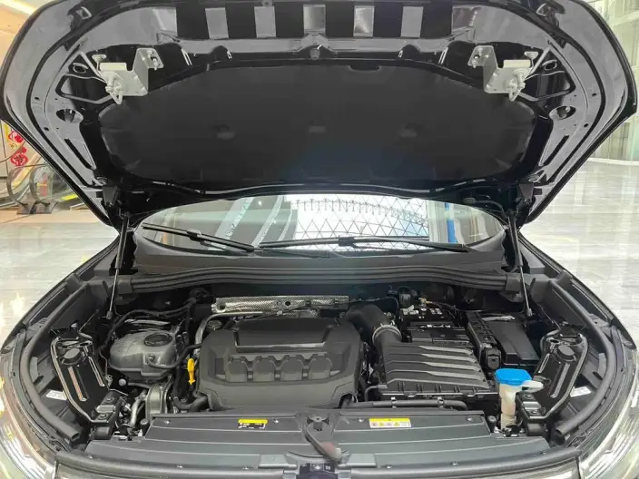 Volkswagen Tiguan L 2025 Model Pro 380TSI 2WD Smart collar Edition – фото 6