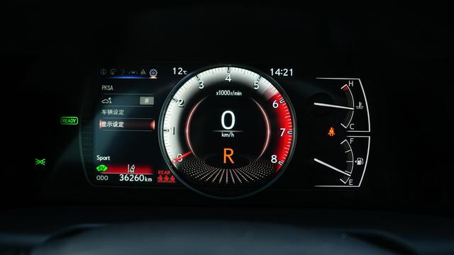 Lexus ES 2022 300h Excellence – фото 25