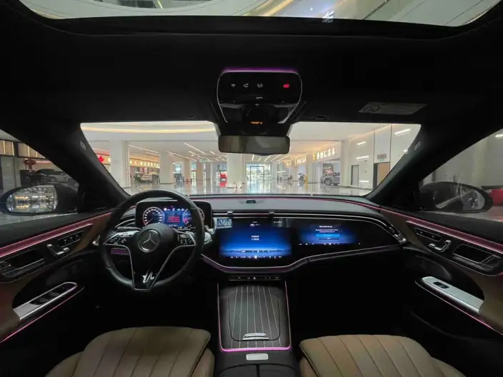Mercedes-Benz E-Class 2024 Model E 300 L Luxury Model sedan – фото 9