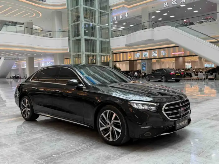 Mercedes-Benz E-Class 2024 Model E 300 L Fashion Model sedan – фото 3