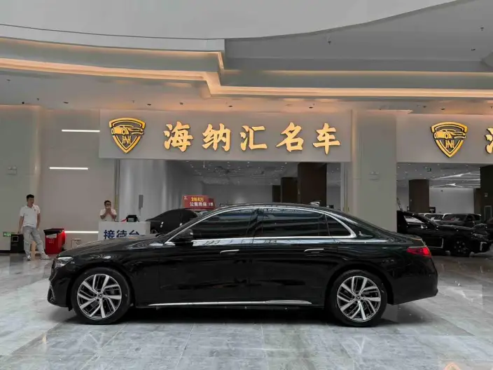 Mercedes-Benz E-Class 2024 Model E 300 L Fashion Model sedan – фото 4