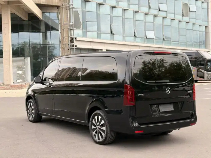 Viano 2021 Model 2.0T Elite Edition 7 seat – фото 4
