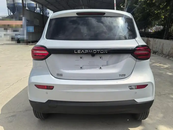 Leapmotor T03 2024 Model 200 Light Edition – фото 5