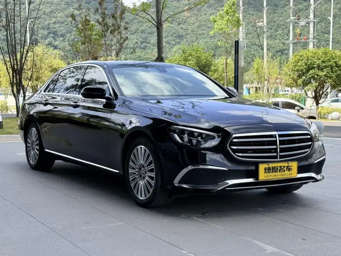 Mercedes-Benz E-Class 2021 Model E 300 L Fashion Model sedan – фото 3