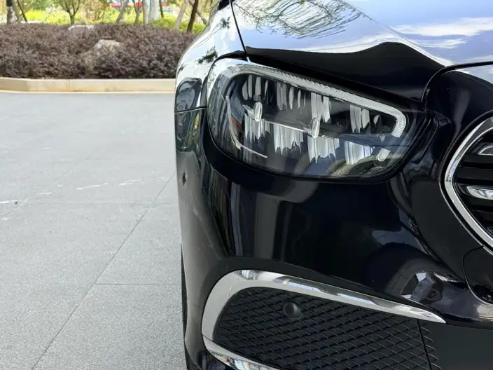 Mercedes-Benz E-Class 2021 Model E 300 L Fashion Model sedan – фото 9