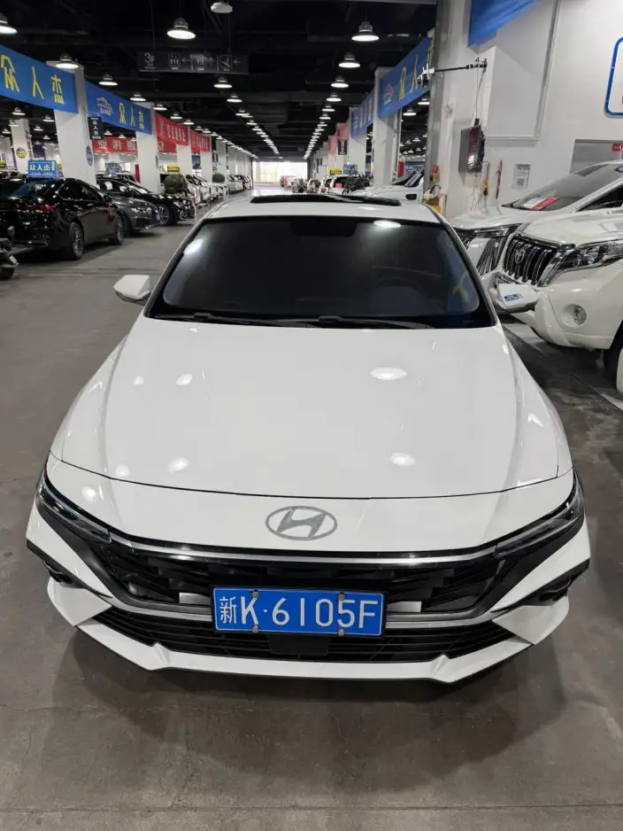 Hyundai Ioniq 2023 Model 1.5L CVT GLX Elite Edition – фото 2