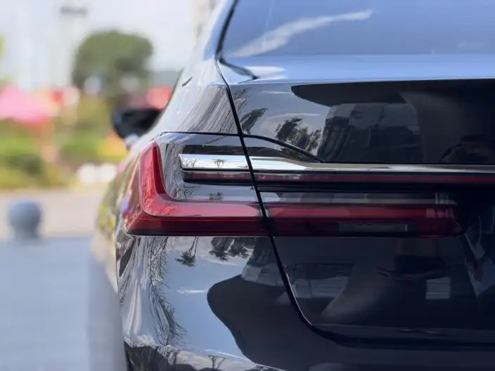 BMW 7 Series 2021 Model 730Li Luxury Set – фото 7