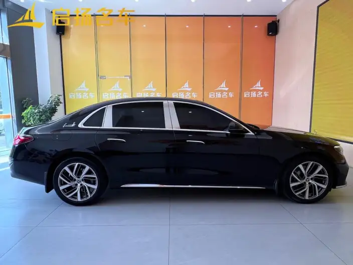 Mercedes-Benz E-Class 2025 Model E 300 L Fashion Model sedan – фото 7