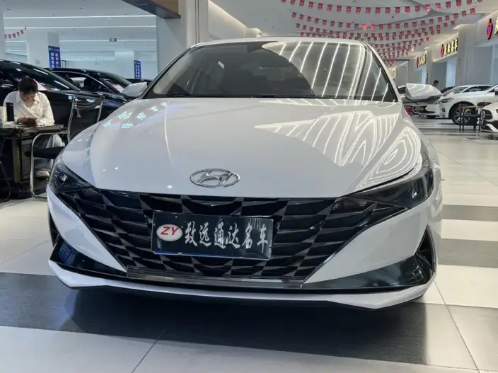 Hyundai Ioniq 2023 Model 1.5L CVT LUX Premium Edition – фото 2