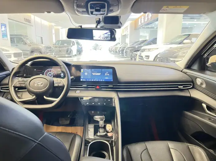 Hyundai Ioniq 2023 Model 1.5L CVT LUX Premium Edition – фото 6