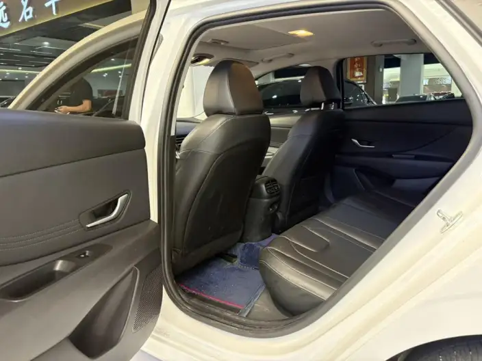 Hyundai Ioniq 2023 Model 1.5L CVT LUX Premium Edition – фото 10