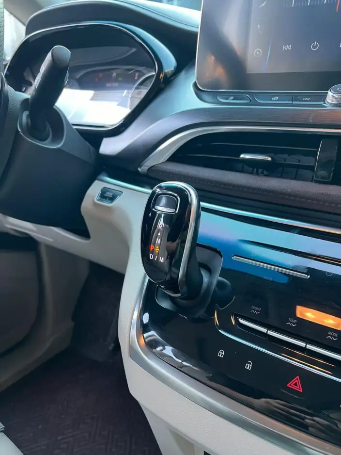 Buick GL8 2021 Model Business class 652T Comfort Model – фото 8