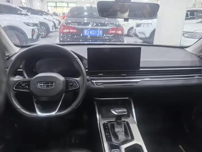 Geely Emgrand 2023 Model No. 4 Gen Champion Edition 1.5L CVT Noble Model – фото 9