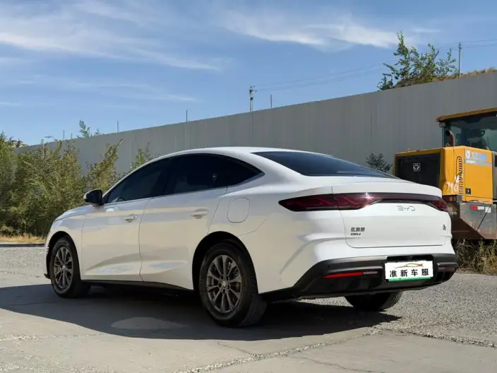 QinL DM 2024 Model DM-i 80KM Leading Model – фото 4