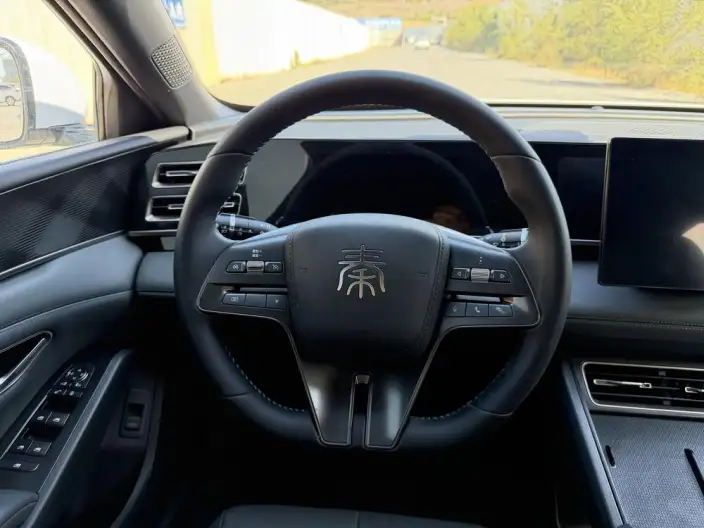 QinL DM 2024 Model DM-i 80KM Leading Model – фото 10