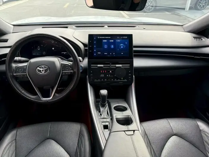 Toyota Avalon 2022 Model Hybrid 2.5L XLE Premium Edition – фото 7