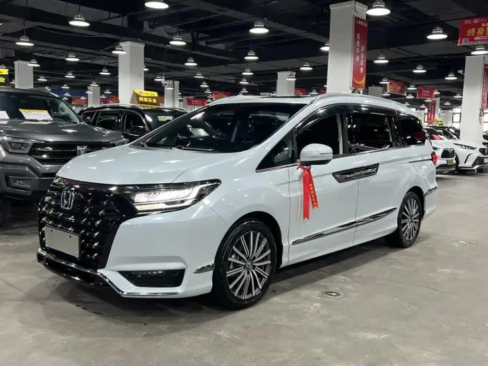 Honda Elysion 2024 Model 2.0L e:HEV Classic Edition – фото 1