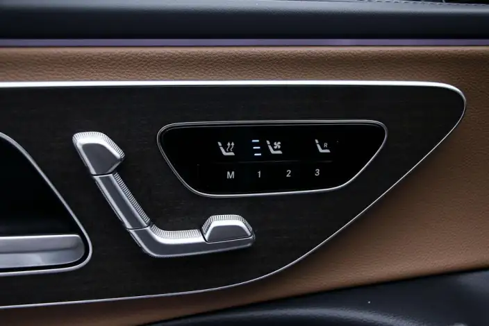 Mercedes-Benz E-Class 2024 Model Facelift E 300 L Luxury Model sedan – фото 9