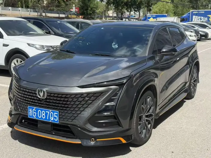 Changan UNI-T 2022 Model 1.5T Sports Edition Noble Model – фото 1